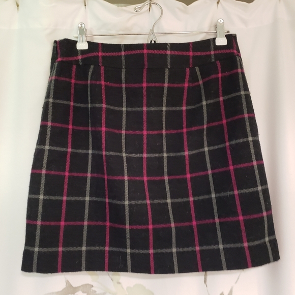 Ann Taylor Loft Plaid Buttonfront Skirt - Picture 2 of 3